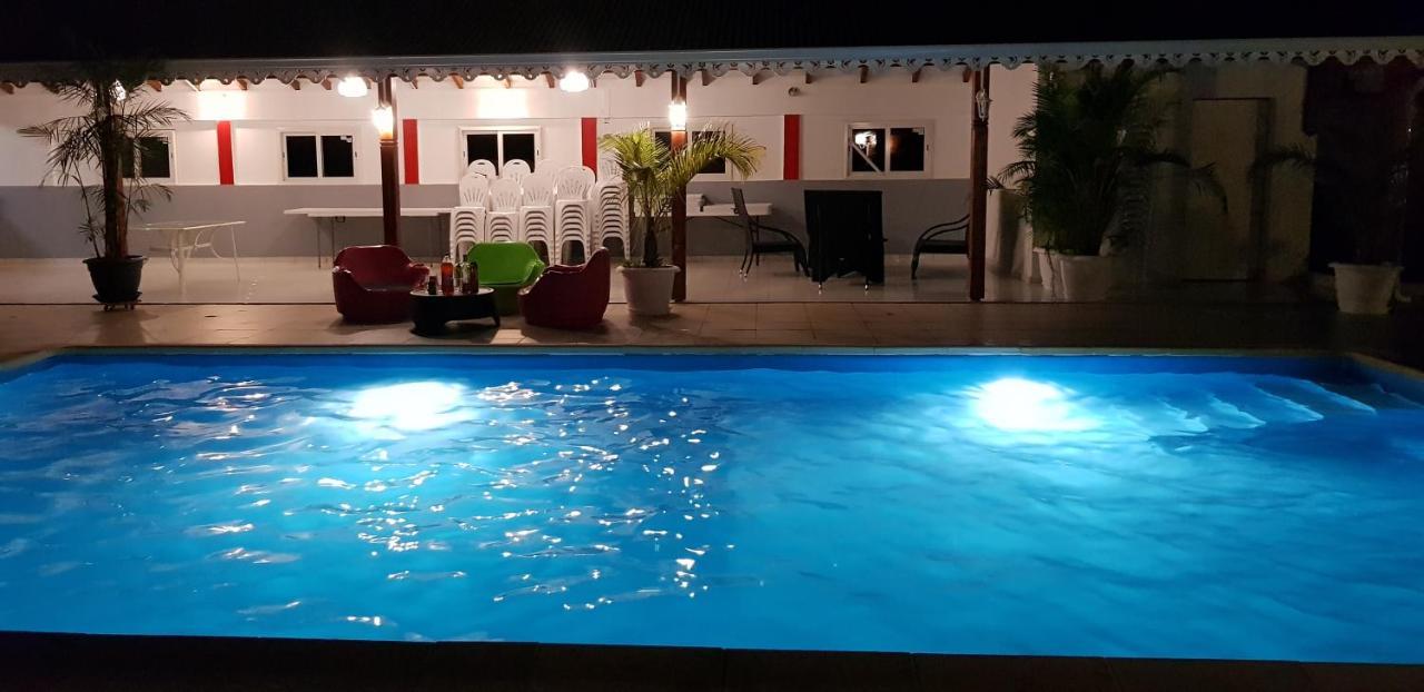 Les Villas De Boisvin Le Moule Kültér fotó