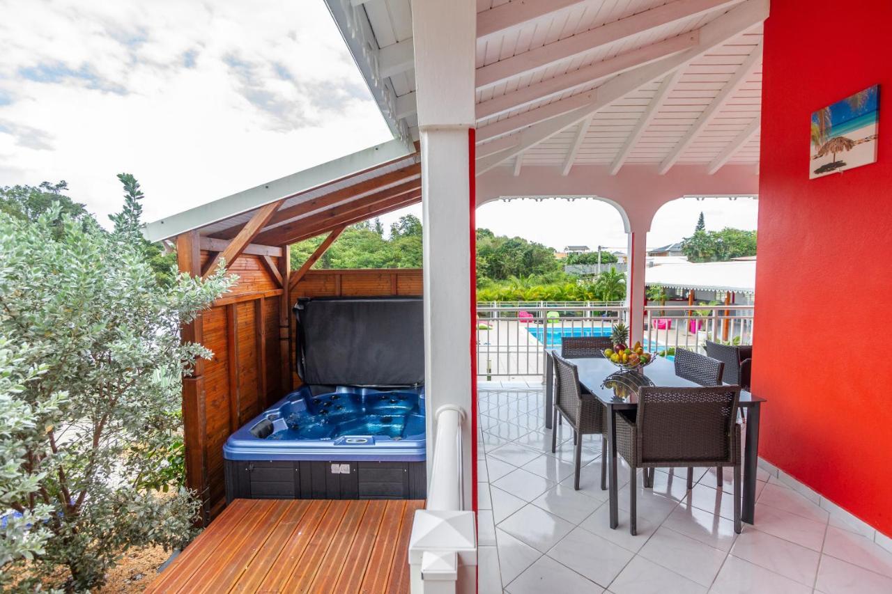 Les Villas De Boisvin Le Moule Kültér fotó