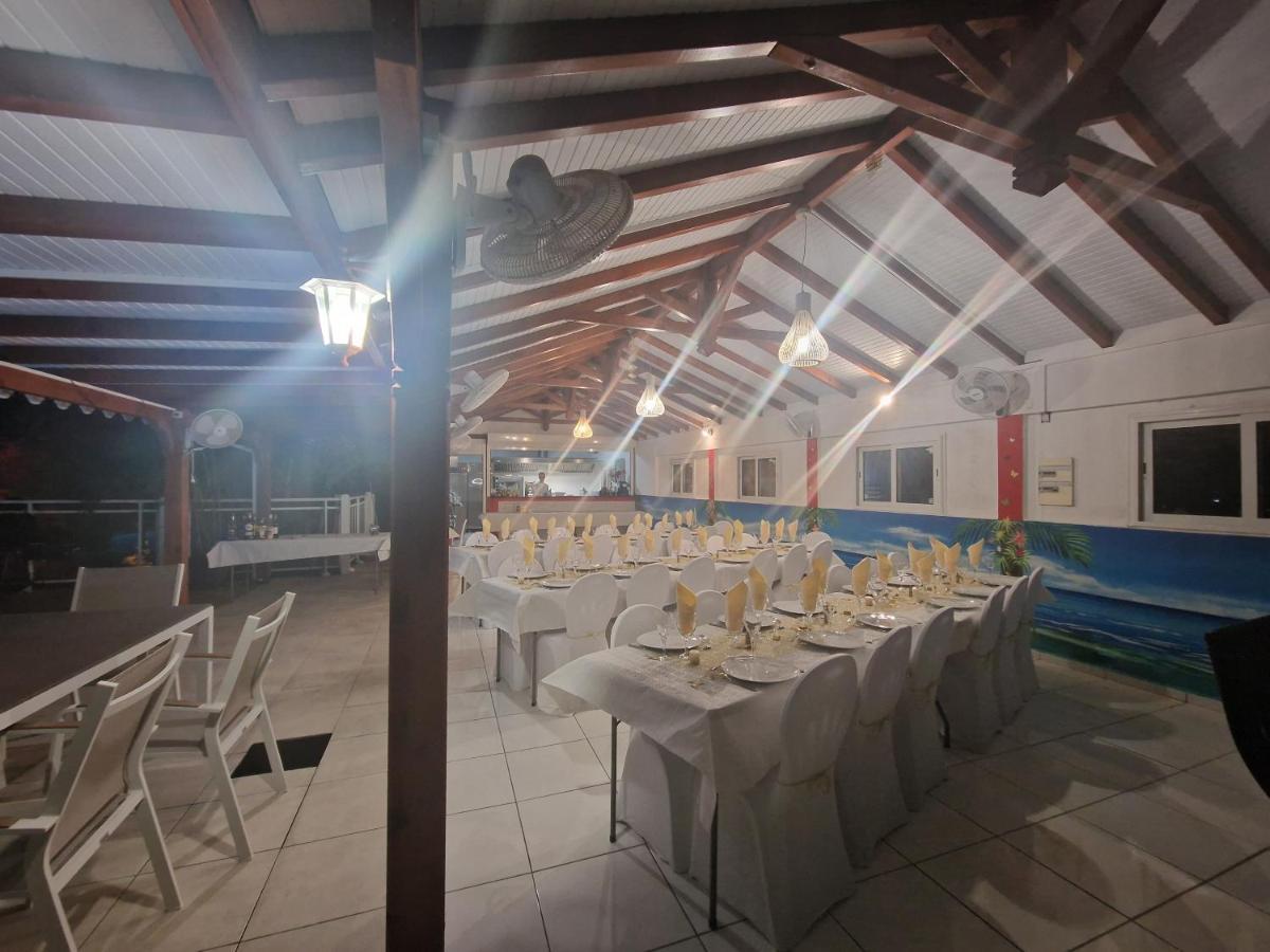 Les Villas De Boisvin Le Moule Kültér fotó
