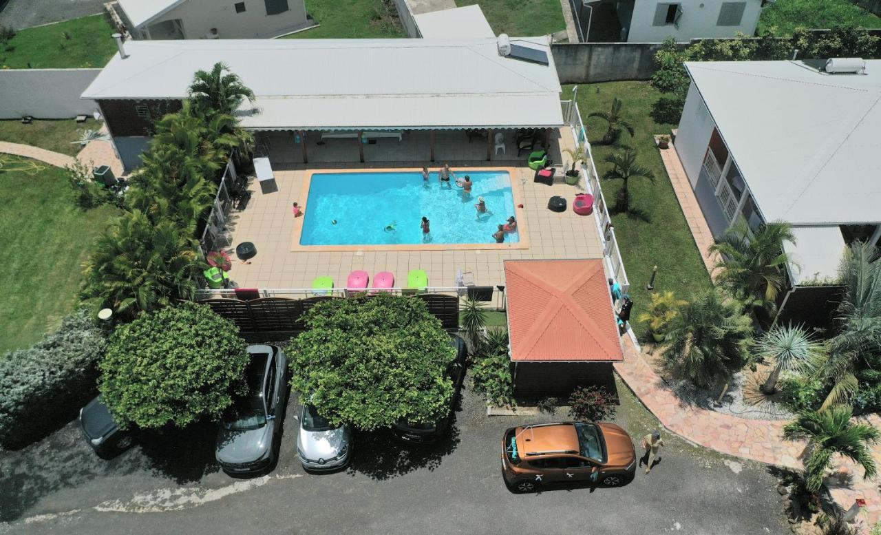Les Villas De Boisvin Le Moule Kültér fotó