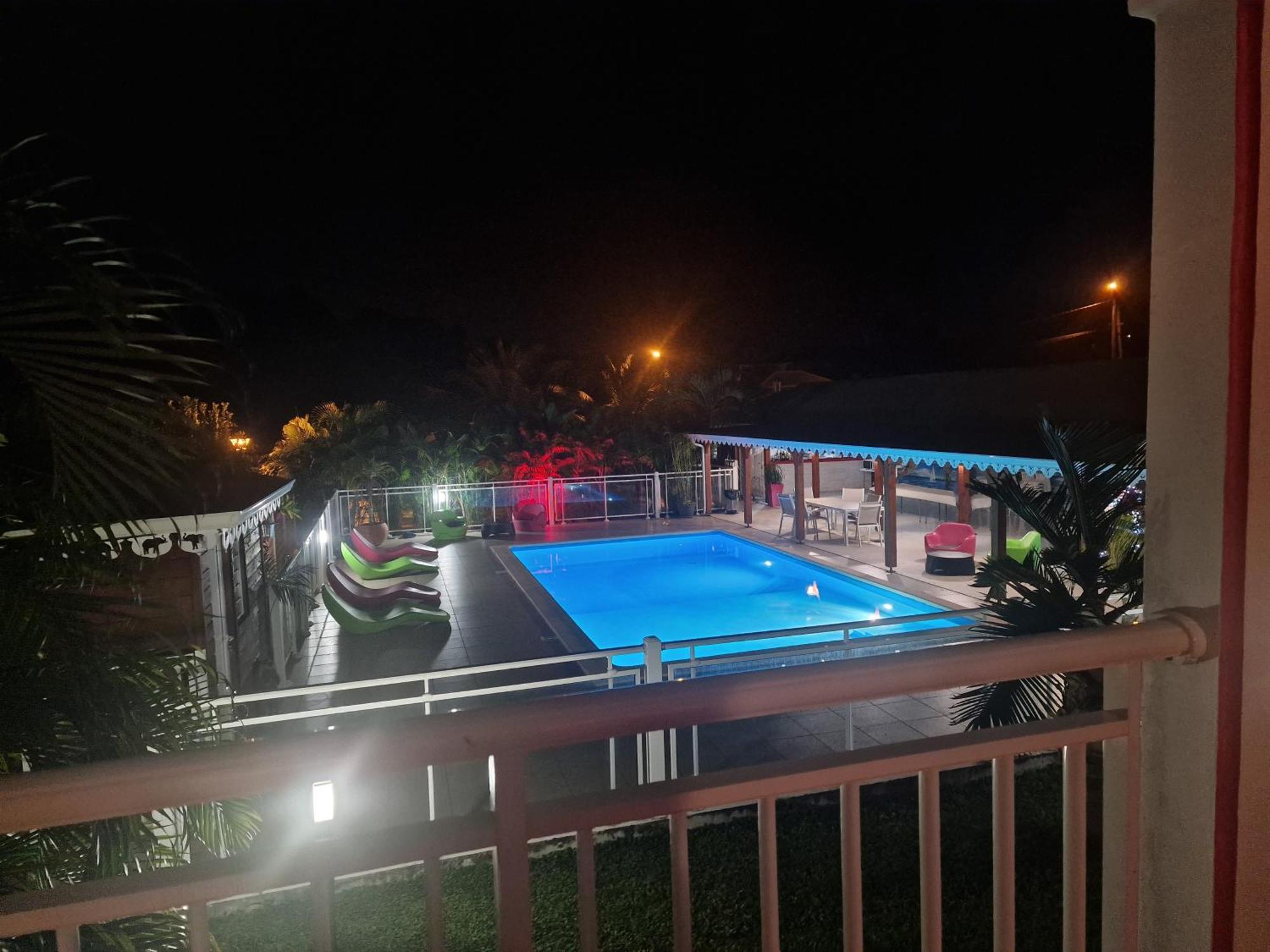 Les Villas De Boisvin Le Moule Kültér fotó