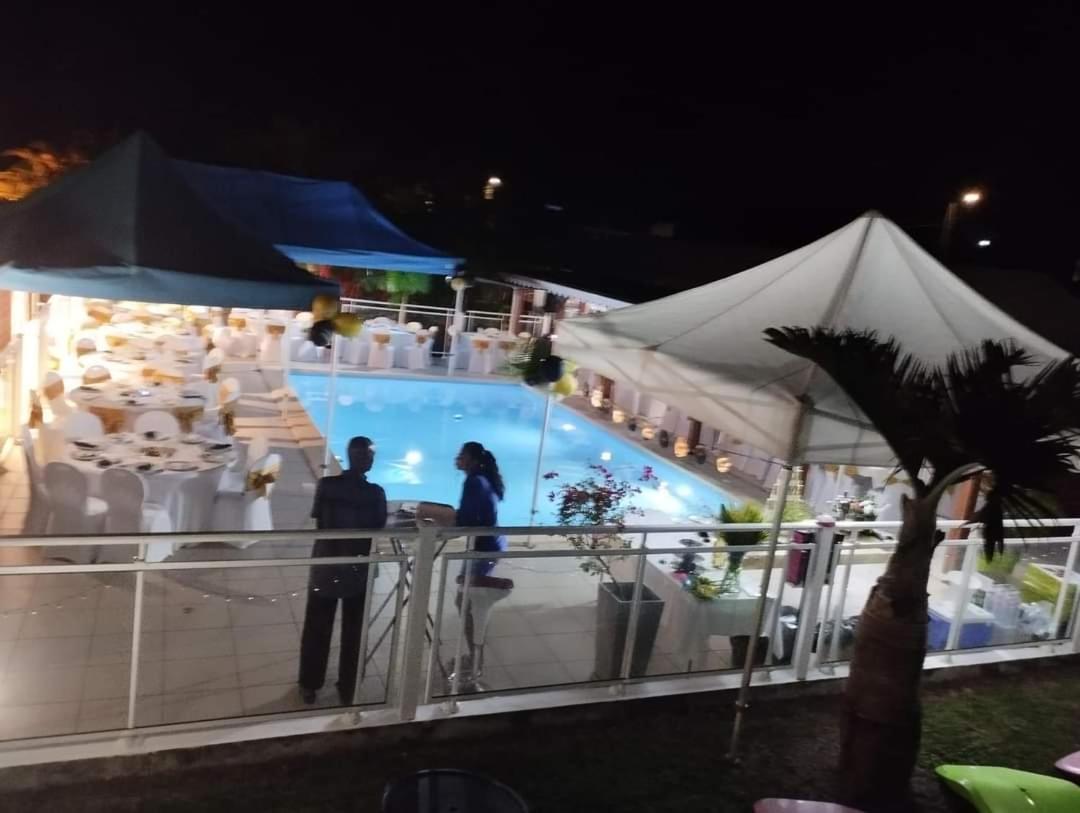 Les Villas De Boisvin Le Moule Kültér fotó
