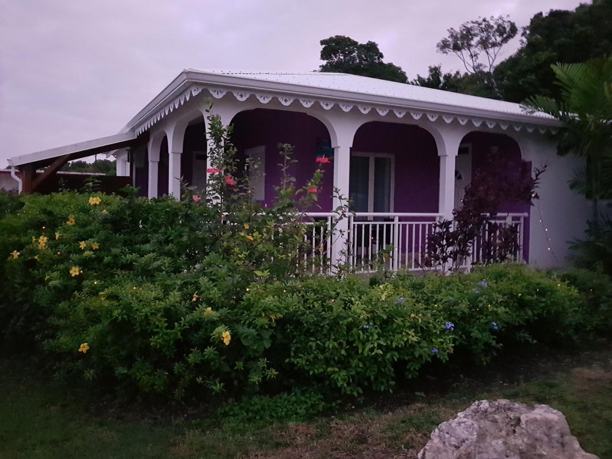 Les Villas De Boisvin Le Moule Szoba fotó